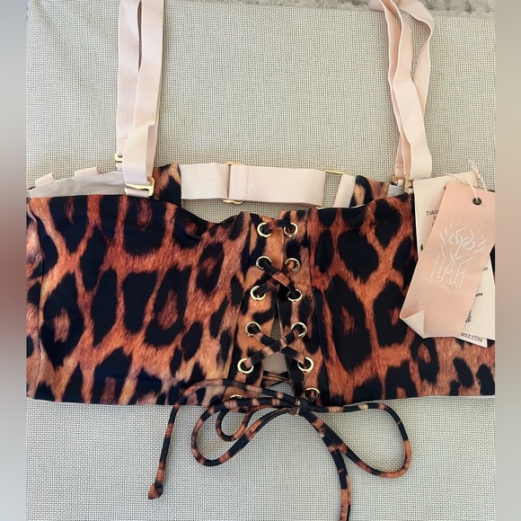 HAH Large Leopard swim top - Picture 2 of 8